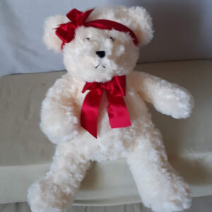RED RIBBON WOOLEY BEARS