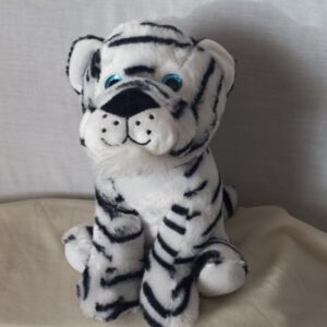SITTING TIGER