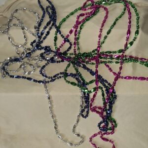 LONG TWISTED BEAD NECKLACE